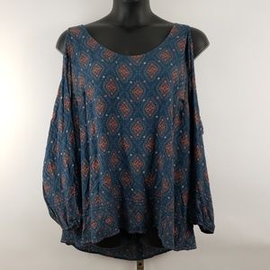 Torrid Size 1 Off Shoulder Shirt Blue Diamonds